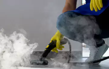 Steam Mopping & Deep Disinfection